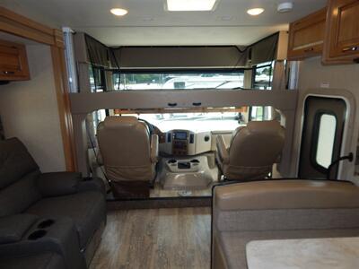 2017 Thor Hurricane 29M   - Photo 57 - Angola, IN 46703