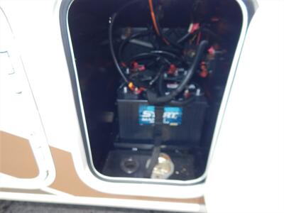 2017 Thor Hurricane 29M   - Photo 12 - Angola, IN 46703