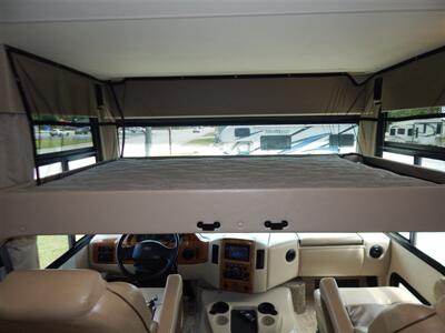 2017 Thor Hurricane 29M   - Photo 58 - Angola, IN 46703