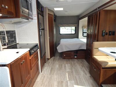 2019 Forest River Forester MBS  2401W - Photo 28 - Angola, IN 46703