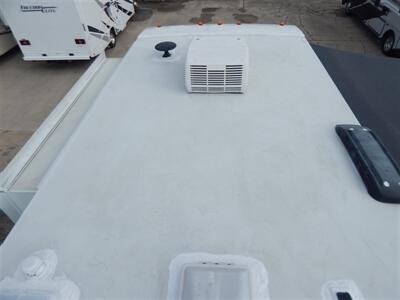 2020 Jayco Redhawk SE 22A   - Photo 32 - Angola, IN 46703