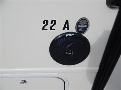 2020 Jayco Redhawk SE 22A   - Photo 12 - Angola, IN 46703