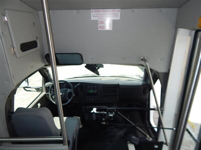 2016 CHEVROLET Express E4500   - Photo 29 - Angola, IN 46703