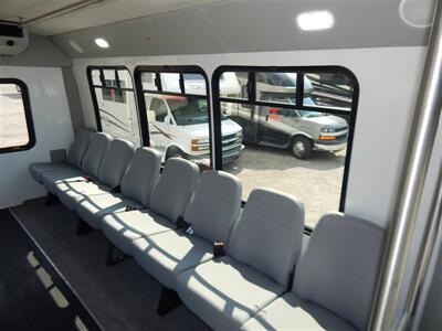 2016 CHEVROLET Express E4500   - Photo 26 - Angola, IN 46703