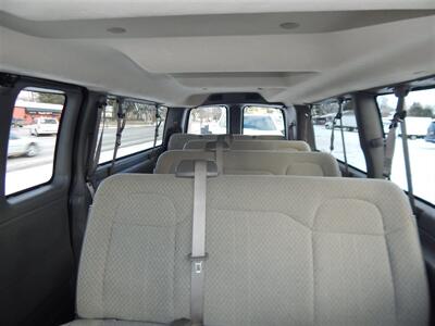 2019 Chevrolet Express LS 3500  15 Passenger - Photo 26 - Angola, IN 46703