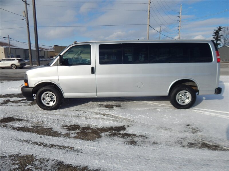 2019 Chevrolet Express LS 3500  15 Passenger - Photo 1 - Angola, IN 46703