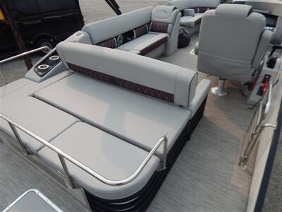 2023 Bennington LX 23SB  Tritoon - Photo 21 - Angola, IN 46703