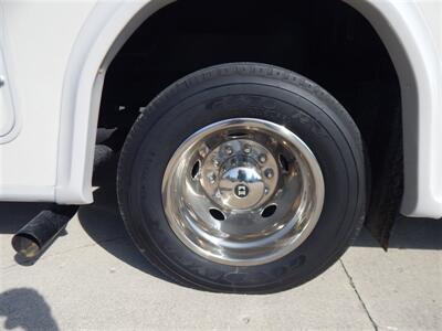 2017 Forest River FR3 32DS  Bunkhouse - Photo 11 - Angola, IN 46703