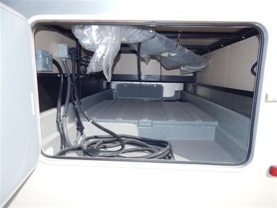 2017 Forest River FR3 32DS  Bunkhouse - Photo 9 - Angola, IN 46703