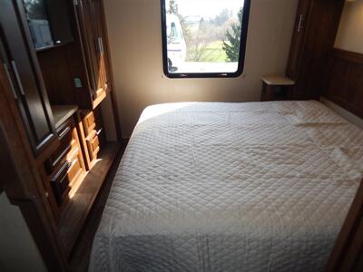 2017 Forest River FR3 32DS  Bunkhouse - Photo 39 - Angola, IN 46703