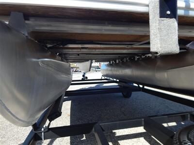 2021 SYLVAN MIRAGE 818 FISH  Mercury 40hp - Photo 9 - Angola, IN 46703