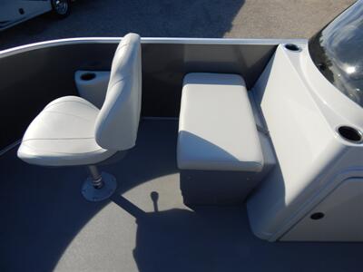 2021 SYLVAN MIRAGE 818 FISH  Mercury 40hp - Photo 24 - Angola, IN 46703