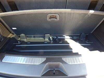 2023 Chevrolet Tahoe Z71   - Photo 16 - Angola, IN 46703
