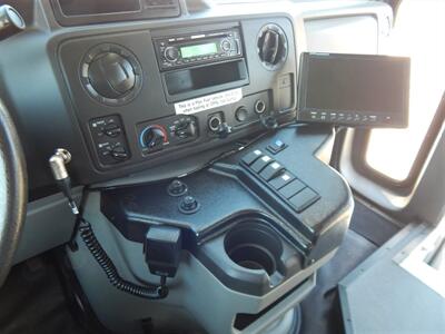 2016 Ford E-350 SD  13 Passenger - Photo 23 - Angola, IN 46703