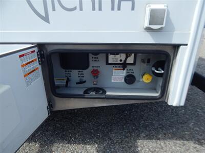 2022 REV RENEGADE VIENNA  25FWC - Photo 20 - Angola, IN 46703