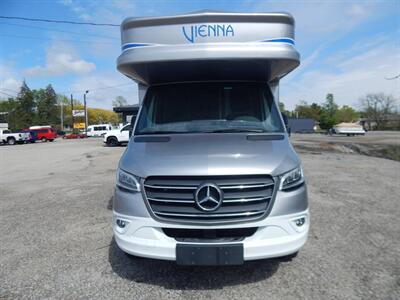 2022 REV RENEGADE VIENNA  25FWC - Photo 14 - Angola, IN 46703