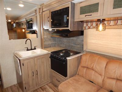 2016 Coachmen Freelander 29KS   - Photo 36 - Angola, IN 46703