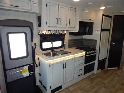 2022 Jayco Redhawk 24B   - Photo 32 - Angola, IN 46703