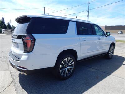 2026 Chevrolet Suburban High Country   - Photo 8 - Angola, IN 46703