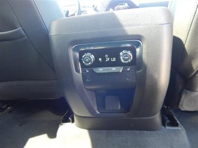 2026 Chevrolet Suburban High Country   - Photo 15 - Angola, IN 46703