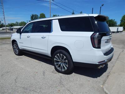 2026 Chevrolet Suburban High Country   - Photo 2 - Angola, IN 46703