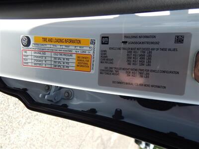 2026 Chevrolet Suburban High Country   - Photo 24 - Angola, IN 46703
