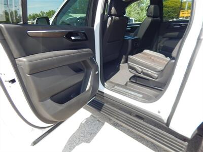 2026 Chevrolet Suburban High Country   - Photo 19 - Angola, IN 46703