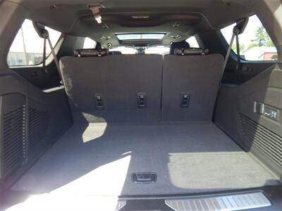 2026 Chevrolet Suburban High Country   - Photo 11 - Angola, IN 46703