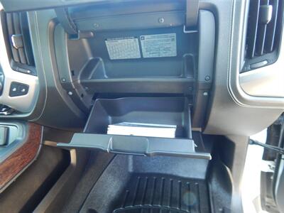 2016 GMC Sierra 2500 SLE   - Photo 22 - Angola, IN 46703