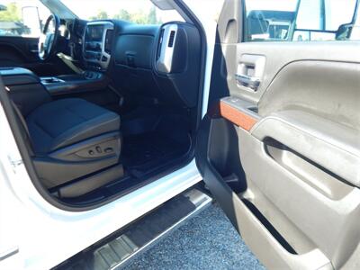 2016 GMC Sierra 2500 SLE   - Photo 20 - Angola, IN 46703