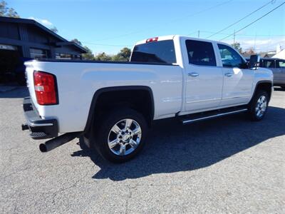 2016 GMC Sierra 2500 SLE   - Photo 8 - Angola, IN 46703