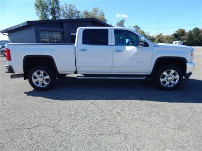 2016 GMC Sierra 2500 SLE   - Photo 7 - Angola, IN 46703
