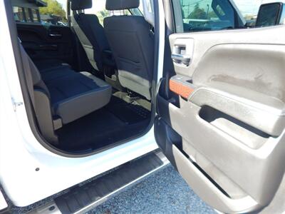 2016 GMC Sierra 2500 SLE   - Photo 18 - Angola, IN 46703