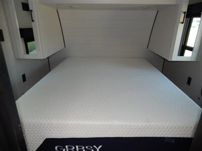 2026 Jayco JAY FLIGHT SLX 262RLS   - Photo 21 - Angola, IN 46703