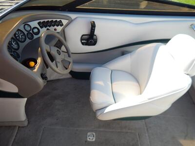 1998 Crownline 202 BR   - Photo 11 - Angola, IN 46703