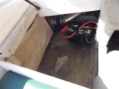 1998 Crownline 202 BR   - Photo 18 - Angola, IN 46703