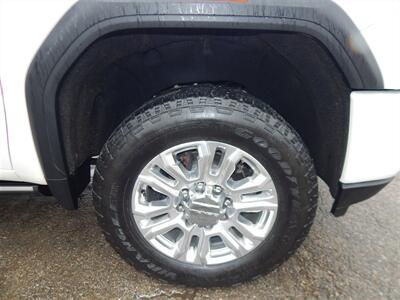 2021 GMC Sierra 3500 Denali  Ultimate - Photo 13 - Angola, IN 46703