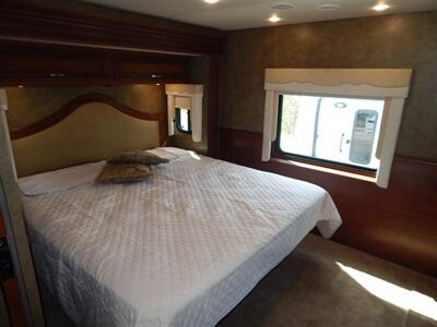 2015 Newmar Baystar 3401   - Photo 35 - Angola, IN 46703
