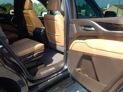 2022 Cadillac Escalade Premium Luxury  4wd - Photo 18 - Angola, IN 46703
