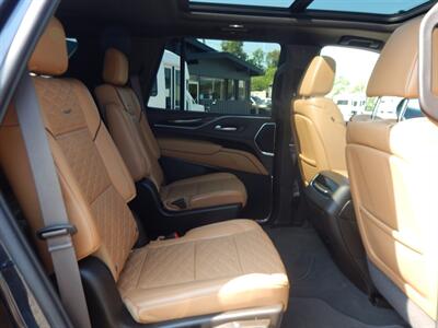 2022 Cadillac Escalade Premium Luxury  4wd - Photo 19 - Angola, IN 46703