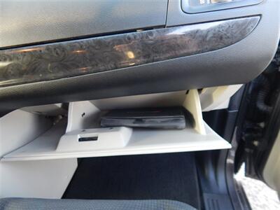 2017 Dodge Grand Caravan SE   - Photo 19 - Angola, IN 46703