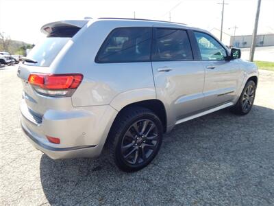 2019 Jeep Grand Cherokee Overland  4wd - Photo 8 - Angola, IN 46703