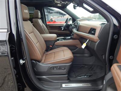 2026 Chevrolet Suburban High Country  4wd - Photo 18 - Angola, IN 46703