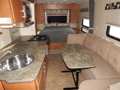 2013 Keystone Vantage 25RBS   - Photo 20 - Angola, IN 46703