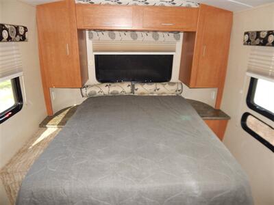 2013 Keystone Vantage 25RBS   - Photo 23 - Angola, IN 46703