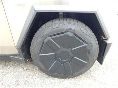 2024 Tesla Cybertruck Foundation Series  AWD - Photo 12 - Angola, IN 46703