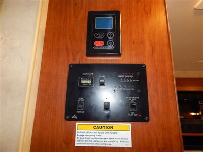 2012 Thor A.C.E. 29.1   - Photo 30 - Angola, IN 46703