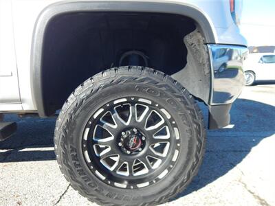 2016 GMC Sierra 1500 SLE   - Photo 12 - Angola, IN 46703