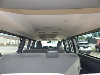2019 Chevrolet Express LT 3500  15 Passenger - Photo 11 - Angola, IN 46703