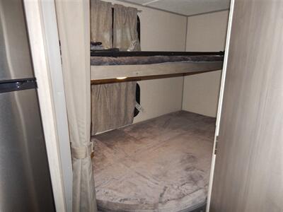 2022 Coachmen Catalina Summit 184BHS  7 Series - Photo 18 - Angola, IN 46703